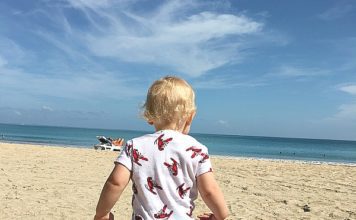Travel Abroad with Toddlers | Austin Moms Blog | Erin Ruoff