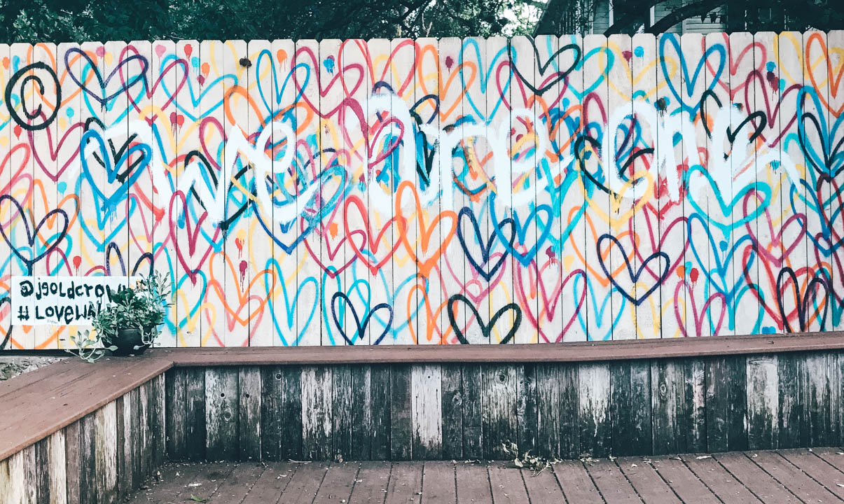 Insta-worthy Austin Mural Guide